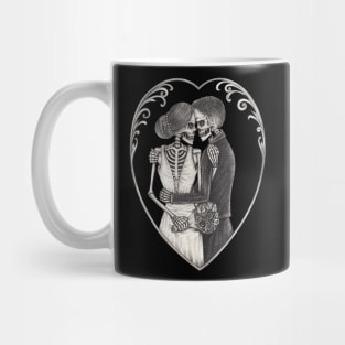 Couple love wedding skulls. Mug